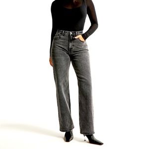 Abercrombie Curve Love High Rise 90s Relaxed Jean